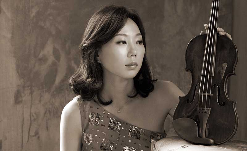 Houston Symphony concertmaster Yoonshin Song.