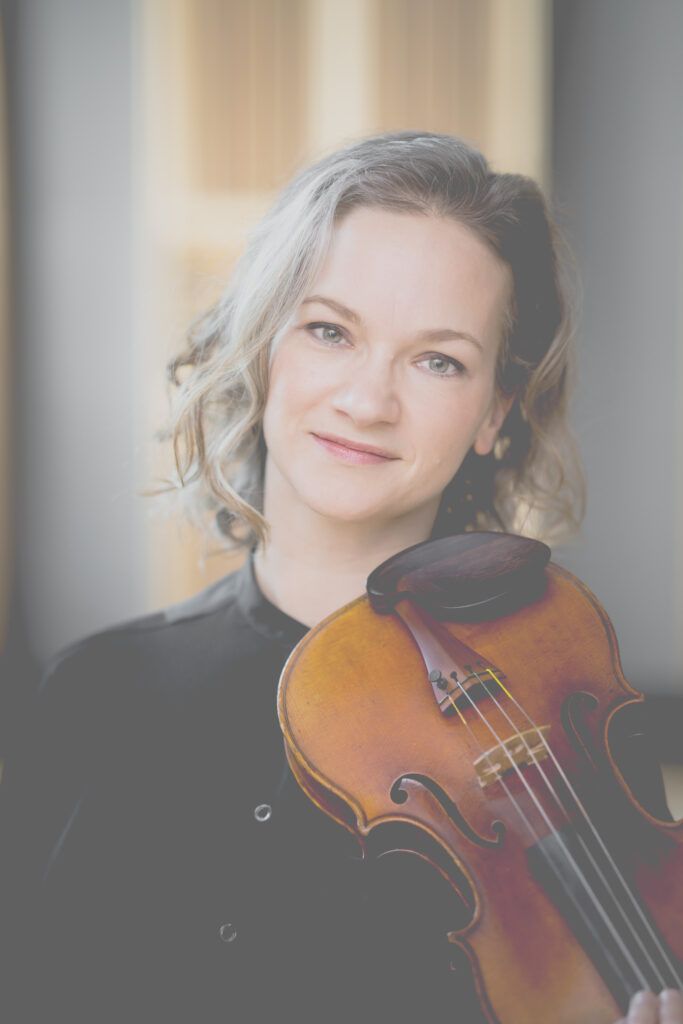 73de3109_HilaryHahn_202230102_