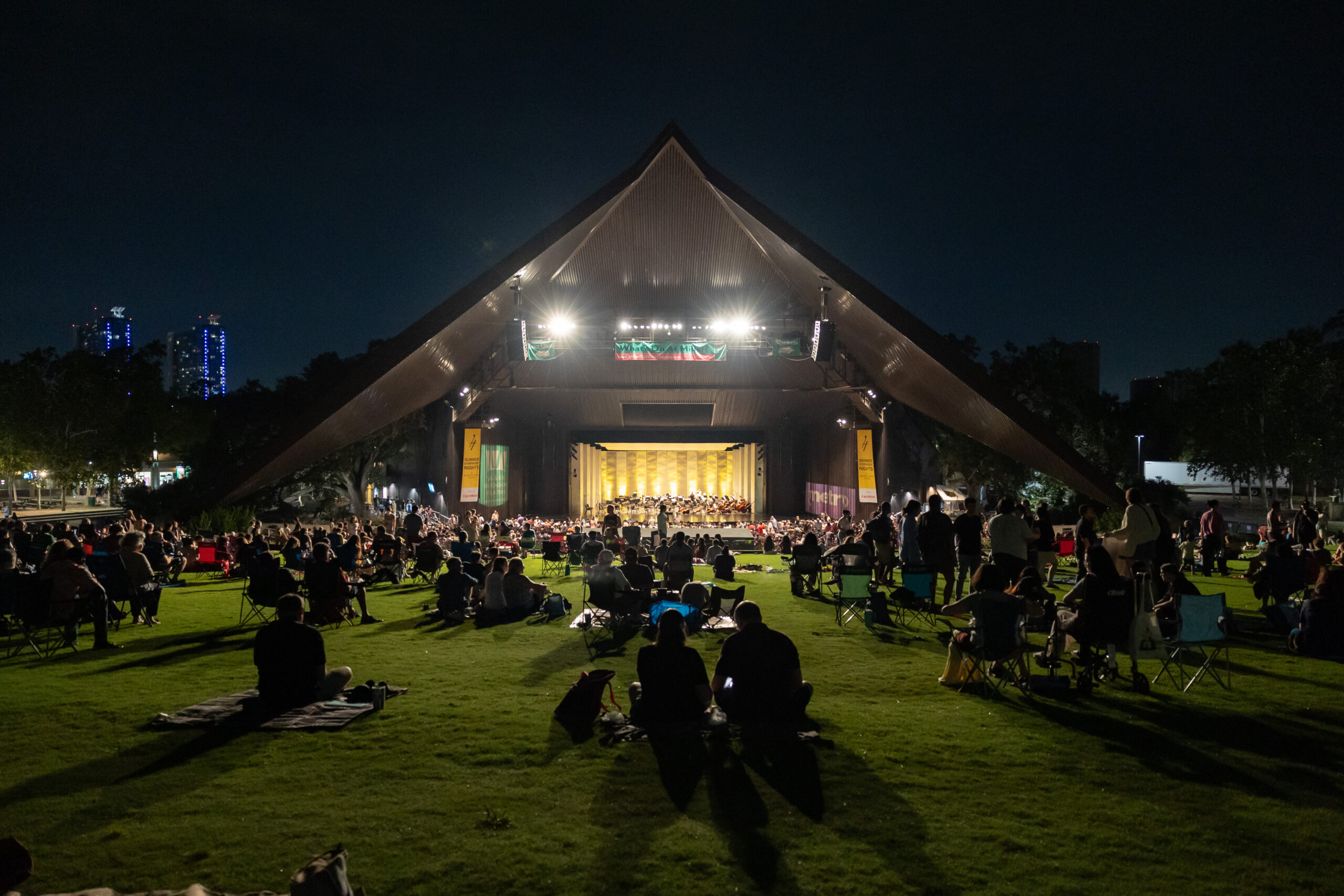 Houston Symphony Announces 2025 Free Summer Symphony Nights At Miller Outdoor Theatre And The Return Of A Star-Spangled Salute On July 4