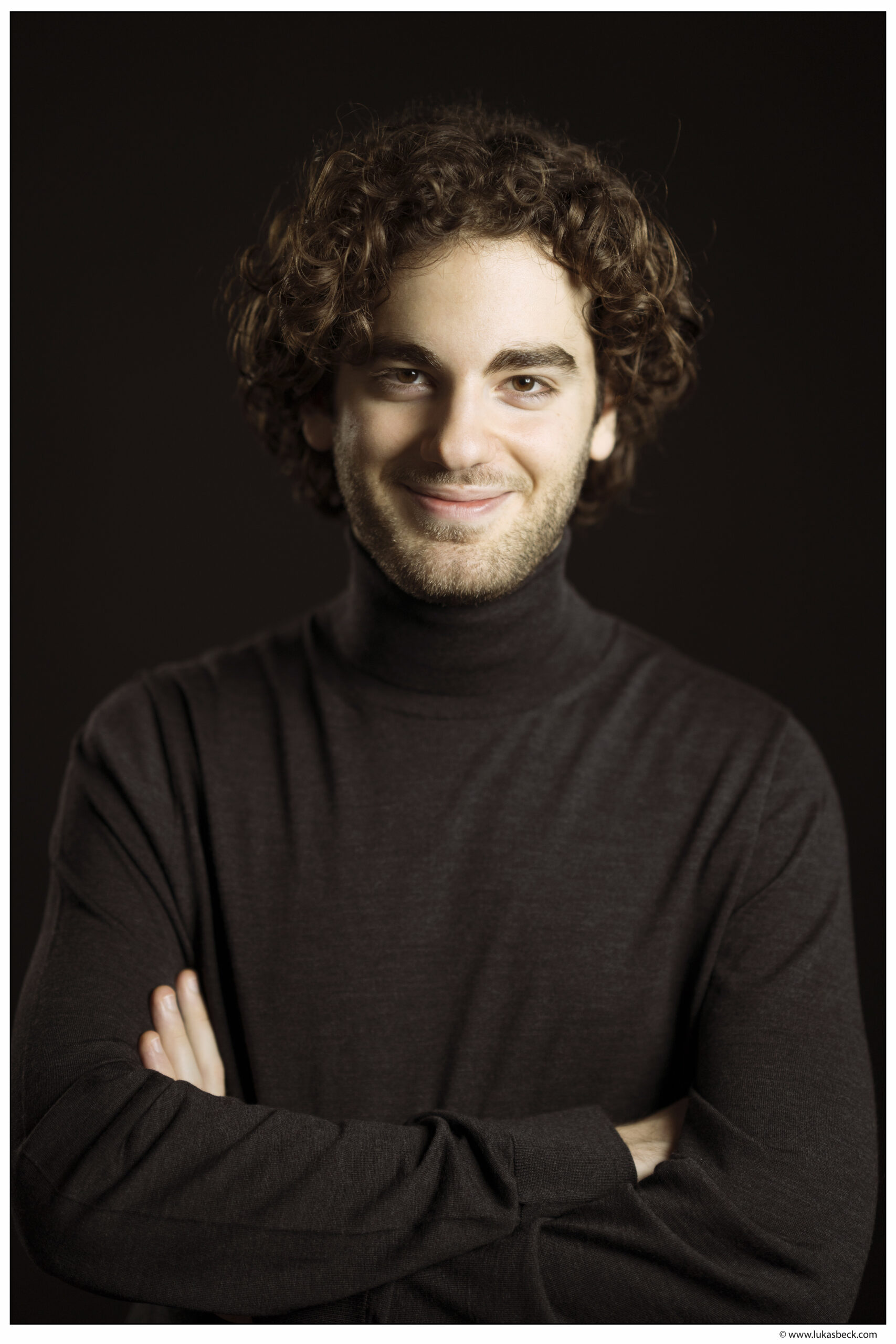 Emmanuel Tjeknavorian