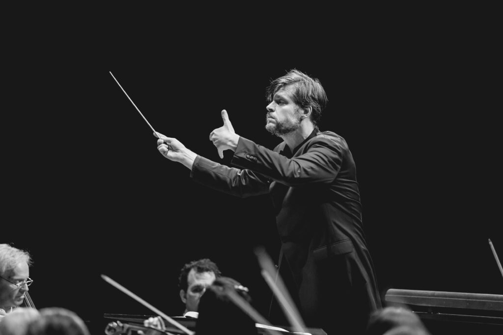 Thanksgiving Weekend: Prokofiev’s Symphony No. 7 & <em>Shéhérazade</em>