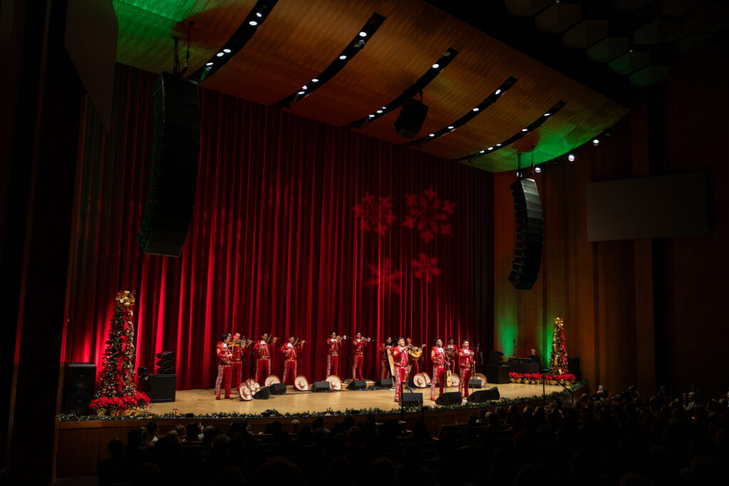 José Hernández’ Merry-Achi Christmas