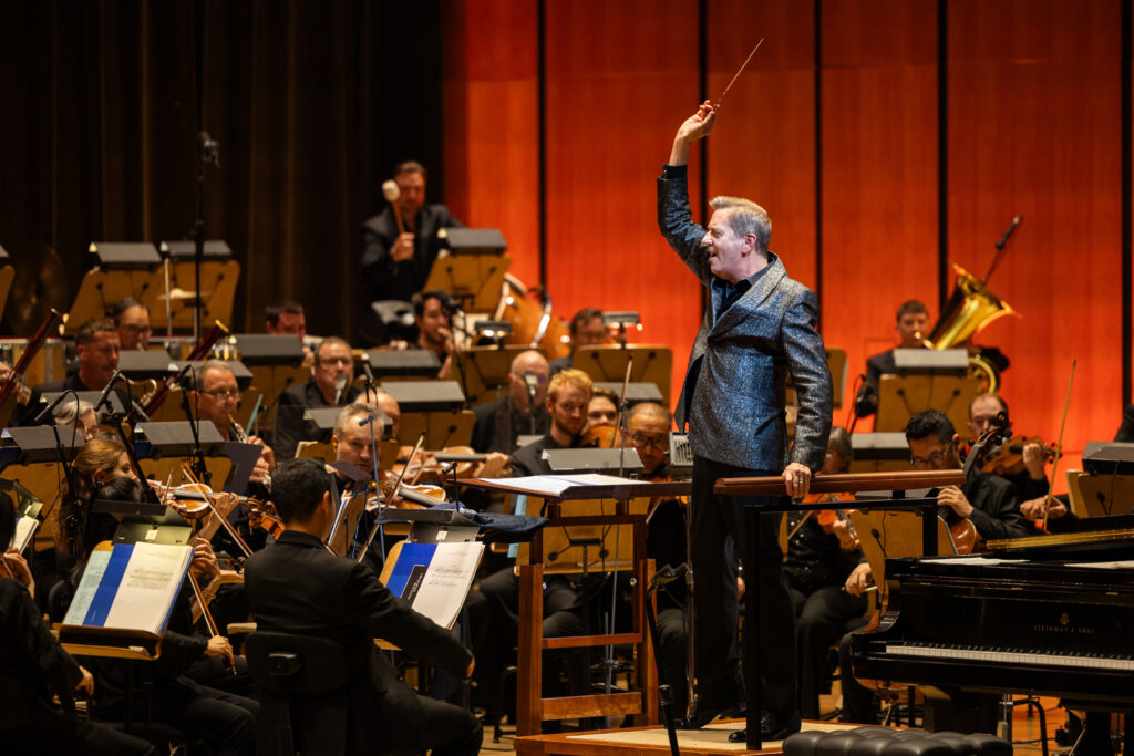 If I Ain’t Got You: The Best of R&B