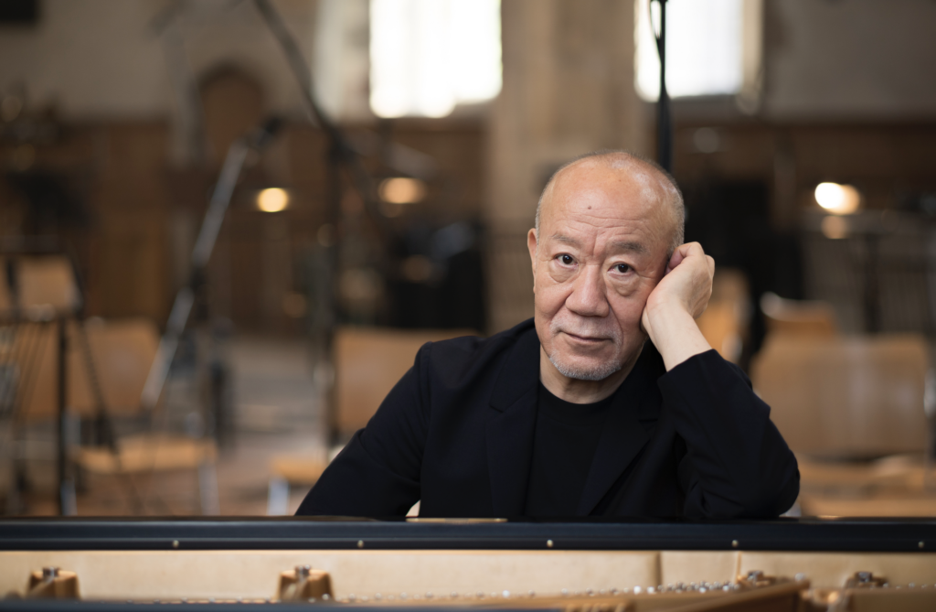 Hisaishi Conducts Hisaishi